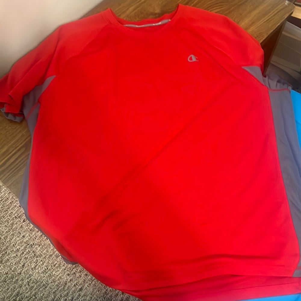 Champion Mens Regular Size 2XL Red Short Sleeve Performance Polyester Shirt